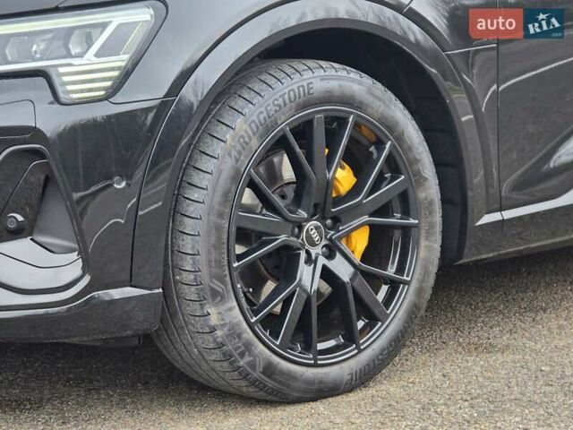 Черный Ауди E-Tron, объемом двигателя 0 л и пробегом 43 тыс. км за 45999 $, фото 20 на Automoto.ua