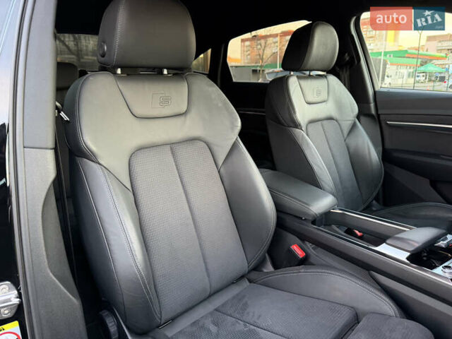 Черный Ауди E-Tron, объемом двигателя 0 л и пробегом 45 тыс. км за 30900 $, фото 44 на Automoto.ua