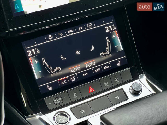Черный Ауди E-Tron, объемом двигателя 0 л и пробегом 51 тыс. км за 39500 $, фото 41 на Automoto.ua