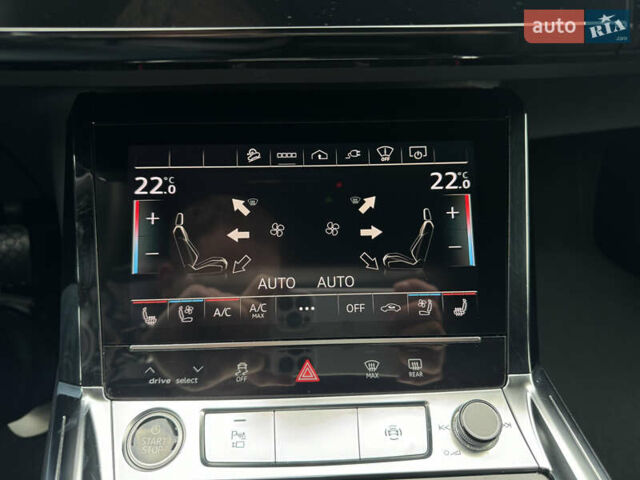 Черный Ауди E-Tron, объемом двигателя 0 л и пробегом 100 тыс. км за 38500 $, фото 29 на Automoto.ua