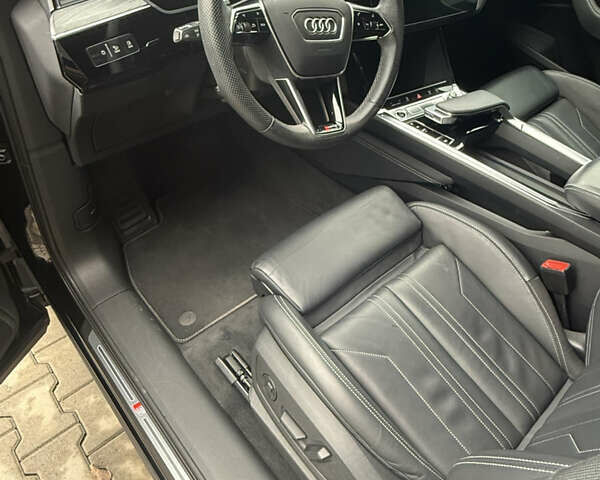 Чорний Ауді E-Tron, об'ємом двигуна 0 л та пробігом 89 тис. км за 35499 $, фото 16 на Automoto.ua