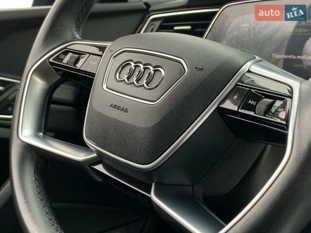Черный Ауди E-Tron, объемом двигателя 0 л и пробегом 64 тыс. км за 35955 $, фото 48 на Automoto.ua