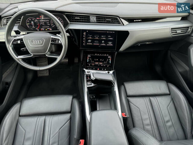 Черный Ауди E-Tron, объемом двигателя 0 л и пробегом 30 тыс. км за 43500 $, фото 20 на Automoto.ua