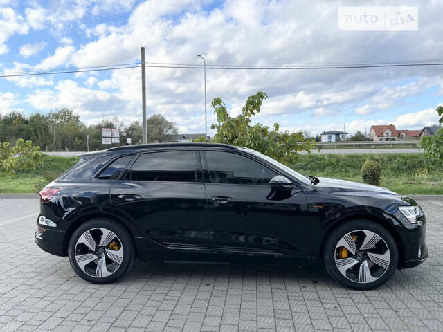 Черный Ауди E-Tron, объемом двигателя 0 л и пробегом 80 тыс. км за 34500 $, фото 10 на Automoto.ua