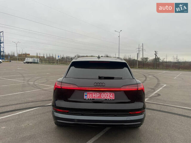 Черный Ауди E-Tron, объемом двигателя 0 л и пробегом 39 тыс. км за 39950 $, фото 11 на Automoto.ua
