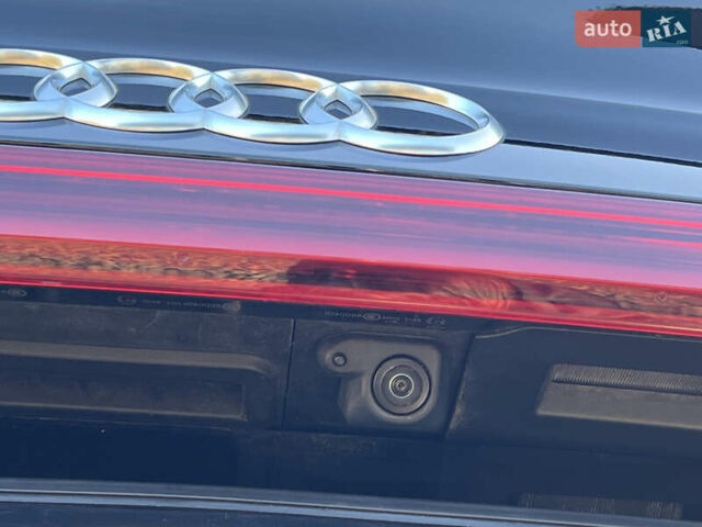 Черный Ауди E-Tron, объемом двигателя 0 л и пробегом 32 тыс. км за 47561 $, фото 20 на Automoto.ua