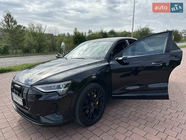 Черный Ауди E-Tron, объемом двигателя 0 л и пробегом 77 тыс. км за 43200 $, фото 31 на Automoto.ua