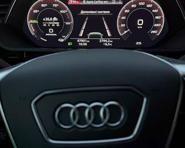 Черный Ауди E-Tron, объемом двигателя 0 л и пробегом 68 тыс. км за 45000 $, фото 23 на Automoto.ua