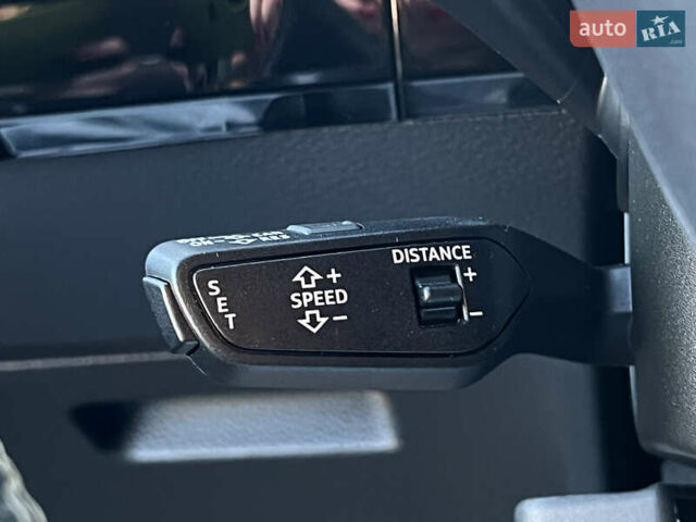 Черный Ауди E-Tron, объемом двигателя 0 л и пробегом 32 тыс. км за 47561 $, фото 52 на Automoto.ua