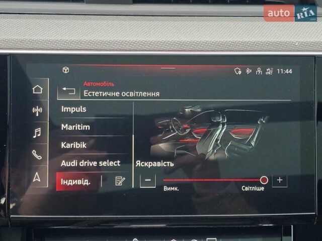 Чорний Ауді E-Tron, об'ємом двигуна 0 л та пробігом 61 тис. км за 47777 $, фото 120 на Automoto.ua