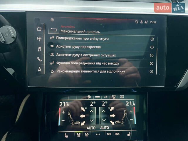 Черный Ауди E-Tron, объемом двигателя 0 л и пробегом 89 тыс. км за 39900 $, фото 56 на Automoto.ua