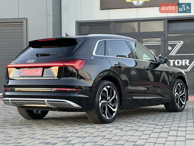 Черный Ауди E-Tron, объемом двигателя 0 л и пробегом 158 тыс. км за 31000 $, фото 29 на Automoto.ua