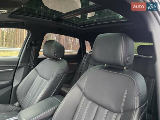 Чорний Ауді E-Tron, об'ємом двигуна 0 л та пробігом 61 тис. км за 47777 $, фото 59 на Automoto.ua