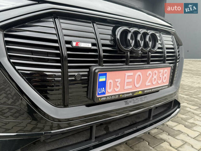 Чорний Ауді E-Tron, об'ємом двигуна 0 л та пробігом 89 тис. км за 35499 $, фото 3 на Automoto.ua