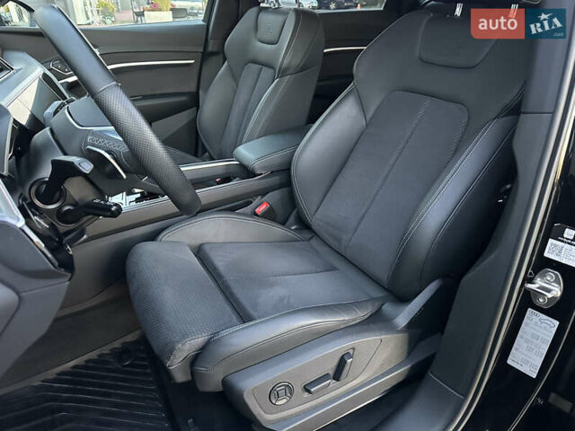 Черный Ауди E-Tron, объемом двигателя 0 л и пробегом 158 тыс. км за 31000 $, фото 4 на Automoto.ua