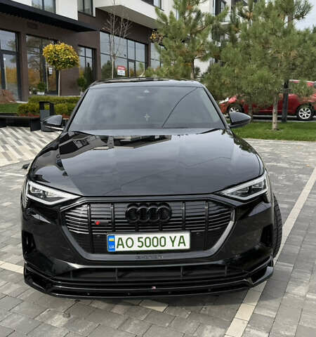 Черный Ауди E-Tron, объемом двигателя 0 л и пробегом 20 тыс. км за 45000 $, фото 13 на Automoto.ua