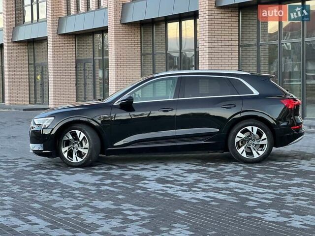 Ауди E-Tron 2022 в Виннице на Automoto.ua Черный Ауди E-Tron, объемом двигателя 0 л и пробегом 130 тыс. км за 28800 $, фото 4 на Automoto.ua