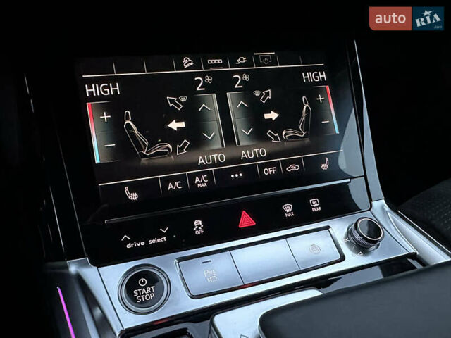 Черный Ауди E-Tron, объемом двигателя 0 л и пробегом 158 тыс. км за 31000 $, фото 64 на Automoto.ua