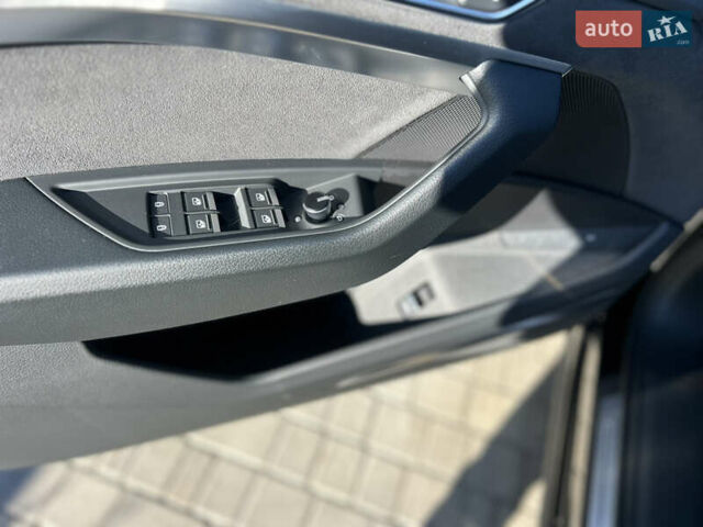 Чорний Ауді E-Tron, об'ємом двигуна 0 л та пробігом 57 тис. км за 41500 $, фото 36 на Automoto.ua
