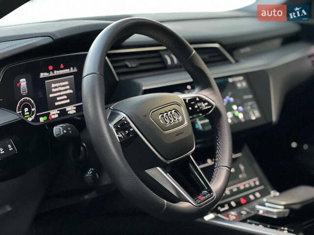 Черный Ауди E-Tron, объемом двигателя 0 л и пробегом 26 тыс. км за 49500 $, фото 31 на Automoto.ua
