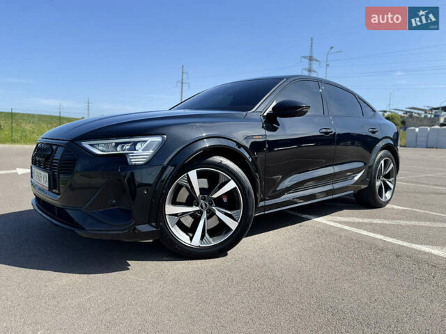Черный Ауди E-Tron, объемом двигателя 0 л и пробегом 65 тыс. км за 45500 $, фото 3 на Automoto.ua