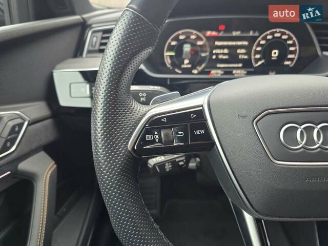 Черный Ауди E-Tron, объемом двигателя 0 л и пробегом 43 тыс. км за 45999 $, фото 88 на Automoto.ua