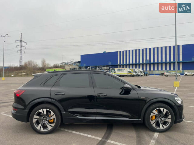 Черный Ауди E-Tron, объемом двигателя 0 л и пробегом 39 тыс. км за 39950 $, фото 17 на Automoto.ua