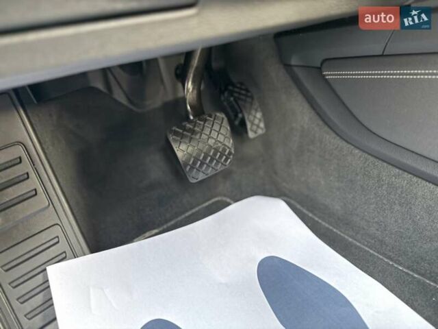 Черный Ауди E-Tron, объемом двигателя 0 л и пробегом 150 тыс. км за 31950 $, фото 131 на Automoto.ua