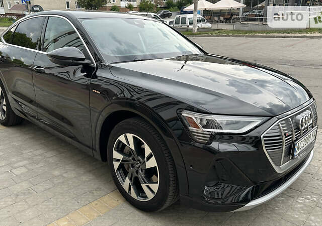 Черный Ауди E-Tron, объемом двигателя 0 л и пробегом 53 тыс. км за 42000 $, фото 6 на Automoto.ua