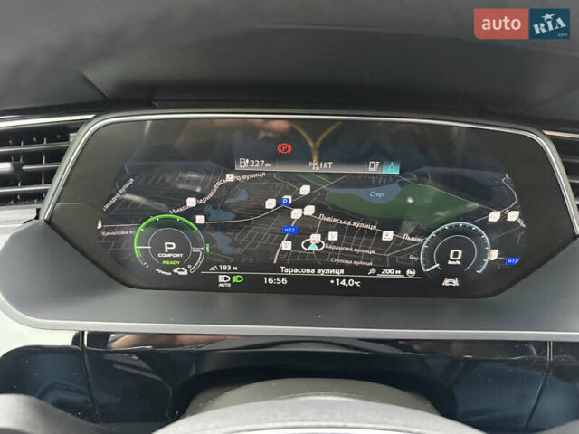 Черный Ауди E-Tron, объемом двигателя 0 л и пробегом 64 тыс. км за 31700 $, фото 50 на Automoto.ua