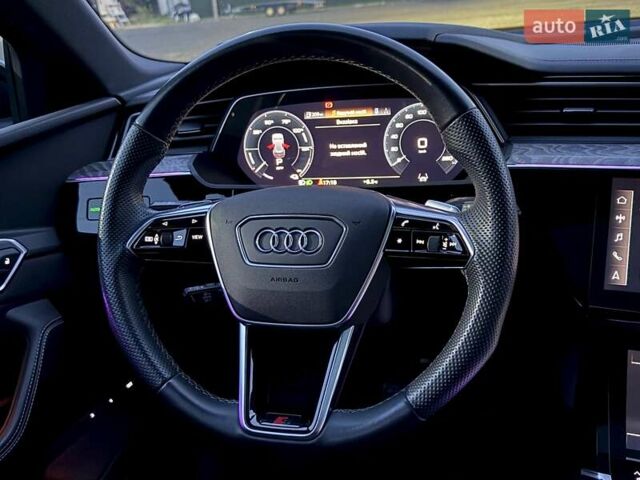Чорний Ауді E-Tron, об'ємом двигуна 0 л та пробігом 103 тис. км за 36600 $, фото 19 на Automoto.ua