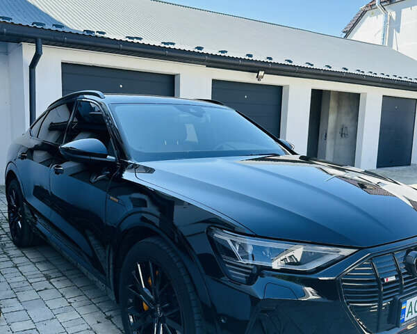 Чорний Ауді E-Tron, об'ємом двигуна 0 л та пробігом 78 тис. км за 42000 $, фото 1 на Automoto.ua
