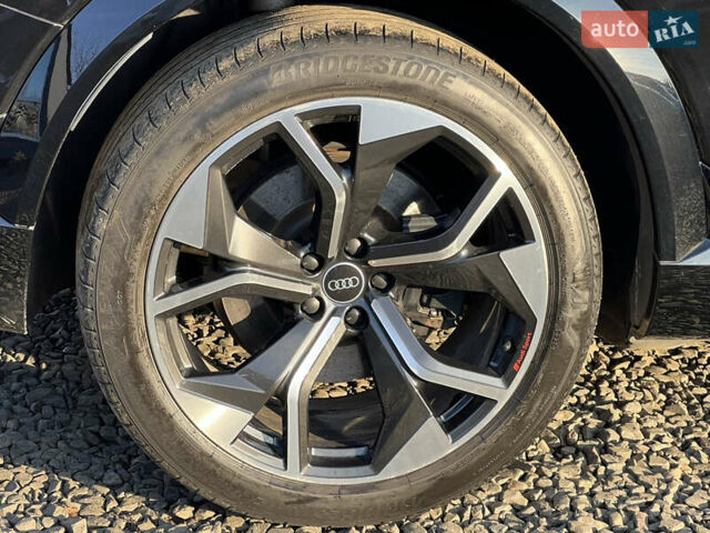 Черный Ауди E-Tron, объемом двигателя 0 л и пробегом 32 тыс. км за 47561 $, фото 14 на Automoto.ua