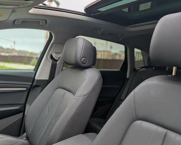 Чорний Ауді E-Tron, об'ємом двигуна 0 л та пробігом 45 тис. км за 41500 $, фото 18 на Automoto.ua