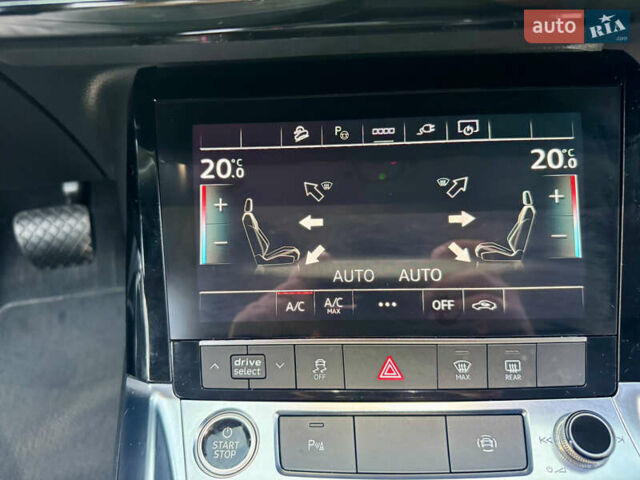 Черный Ауди E-Tron, объемом двигателя 0 л и пробегом 97 тыс. км за 30900 $, фото 66 на Automoto.ua