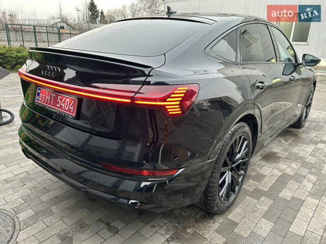 Чорний Ауді E-Tron, об'ємом двигуна 0 л та пробігом 23 тис. км за 54900 $, фото 13 на Automoto.ua
