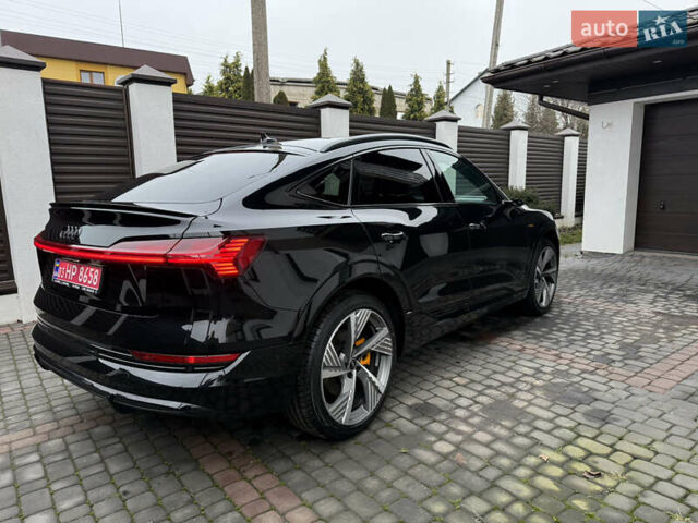 Черный Ауди E-Tron, объемом двигателя 0 л и пробегом 95 тыс. км за 38500 $, фото 2 на Automoto.ua