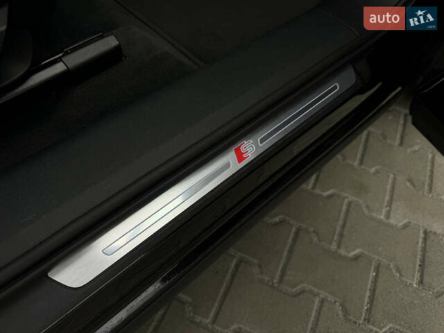 Черный Ауди E-Tron, объемом двигателя 0 л и пробегом 100 тыс. км за 38500 $, фото 46 на Automoto.ua