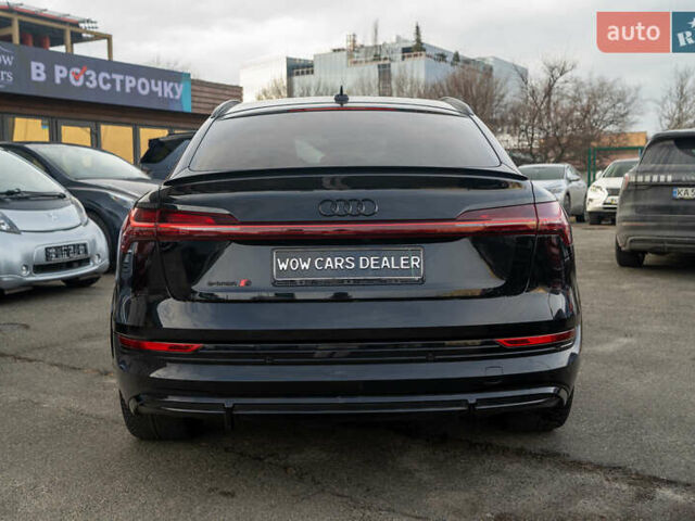 Чорний Ауді E-Tron, об'ємом двигуна 0 л та пробігом 54 тис. км за 45900 $, фото 9 на Automoto.ua