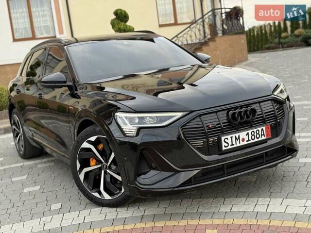 Черный Ауди E-Tron, объемом двигателя 0 л и пробегом 150 тыс. км за 31950 $, фото 4 на Automoto.ua
