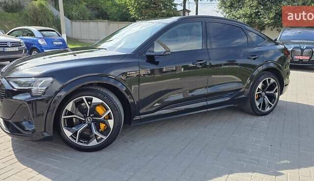Ауди E-Tron 2022 в Тернополе на Automoto.ua Черный Ауди E-Tron, объемом двигателя 0 л и пробегом 99 тыс. км за 45500 $, фото 43 на Automoto.ua