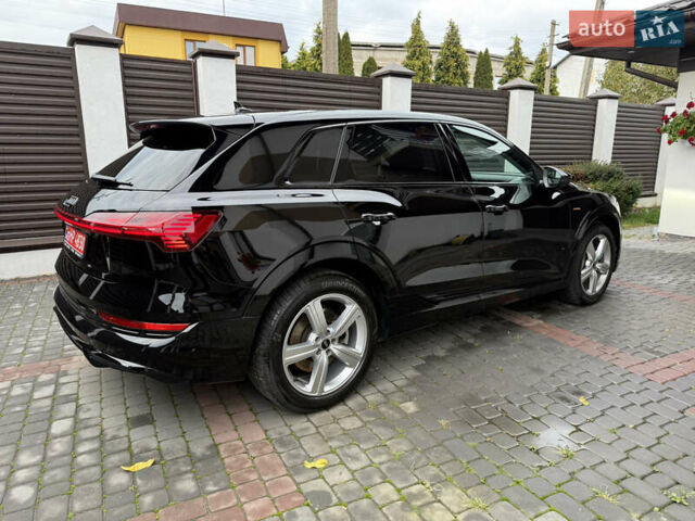 Черный Ауди E-Tron, объемом двигателя 0 л и пробегом 64 тыс. км за 31700 $, фото 14 на Automoto.ua