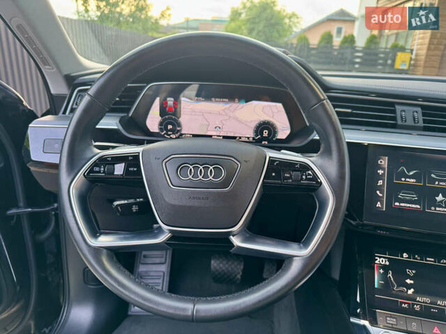 Чорний Ауді E-Tron, об'ємом двигуна 0 л та пробігом 97 тис. км за 30900 $, фото 71 на Automoto.ua