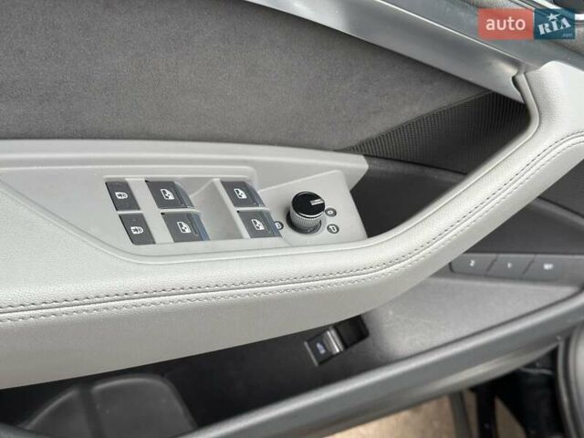 Черный Ауди E-Tron, объемом двигателя 0 л и пробегом 97 тыс. км за 28999 $, фото 18 на Automoto.ua