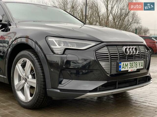 Черный Ауди E-Tron, объемом двигателя 0 л и пробегом 64 тыс. км за 35955 $, фото 7 на Automoto.ua