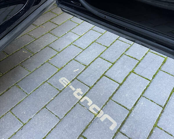 Черный Ауди E-Tron, объемом двигателя 0 л и пробегом 91 тыс. км за 36500 $, фото 75 на Automoto.ua