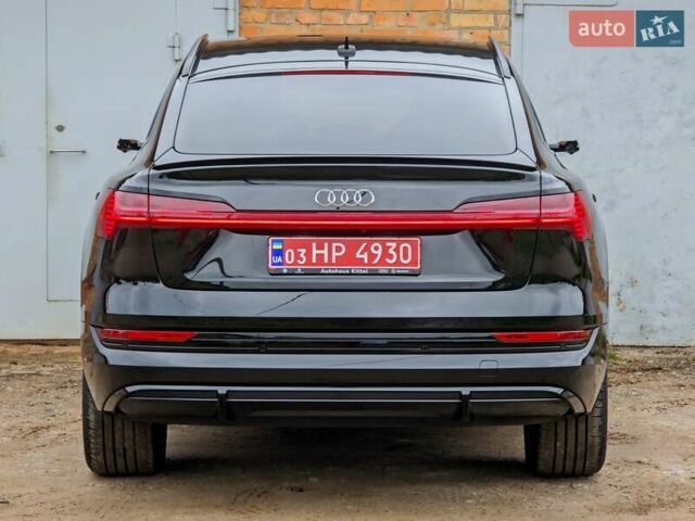 Черный Ауди E-Tron, объемом двигателя 0 л и пробегом 40 тыс. км за 48888 $, фото 7 на Automoto.ua