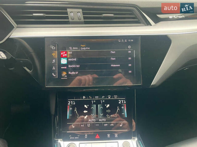 Черный Ауди E-Tron, объемом двигателя 0 л и пробегом 39 тыс. км за 39950 $, фото 59 на Automoto.ua