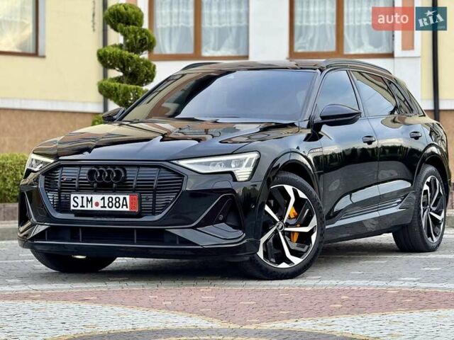 Черный Ауди E-Tron, объемом двигателя 0 л и пробегом 150 тыс. км за 31950 $, фото 3 на Automoto.ua