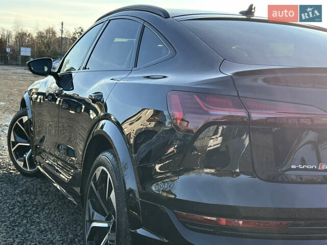 Черный Ауди E-Tron, объемом двигателя 0 л и пробегом 32 тыс. км за 47561 $, фото 9 на Automoto.ua